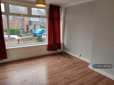 3 bedroom terraced house for rent in Featherbank Mount, Horsforth, Leeds, LS18