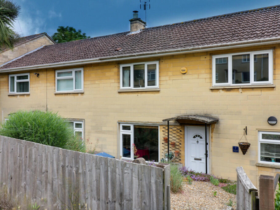 3 bedroom terraced house for rent in Poolemead Road, Bath, BA2