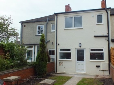 3 bedroom terraced house to rent Leeds, LS25 1QD