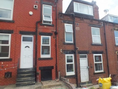3 bedroom terraced house to rent Leeds, LS4 2RD