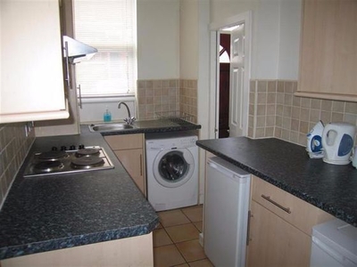 3 bedroom terraced house to rent Leeds, LS6 4ET