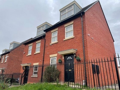 3 bedroom terraced house to rent Sheffield, S9 3FX