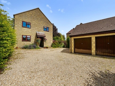 4 Bed House For Sale in Little Milton, Oxfordshire, OX44 - 5086353