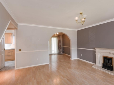 4 Bed House To Rent in Abingdon, Oxfordshire, OX14 - 516