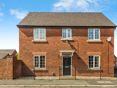 4 bedroom detached house for rent in Varna Street, Manchester, Greater Manchester, M11