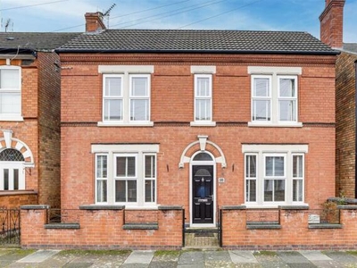 4 Bedroom Detached House For Sale In Long Eaton, Derbyshire