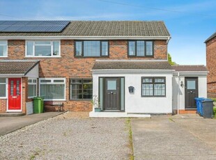 4 Bedroom Semi-detached House For Sale In Glascote, Tamworth
