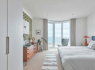 4 Bedroom Terraced House For Sale In Shoreline, Folkestone