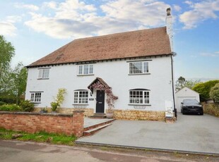 5 Bedroom Detached House For Sale In Tewkesbury