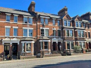 5 Bedroom Terraced House For Sale In Faversham
