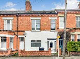 8 Bedroom Terraced House For Sale In Clarendon Park, Leicester