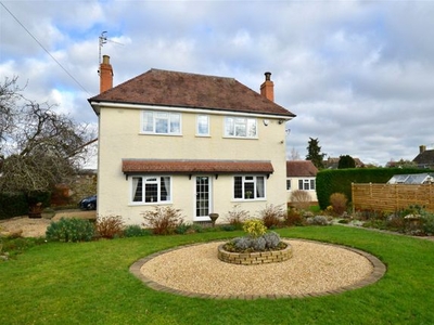 Detached house for sale in Owletts End, Evesham WR11