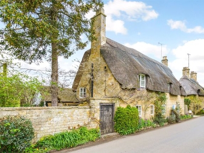 Detached house for sale in Snowshill Road, Broadway, Worcestershire WR12