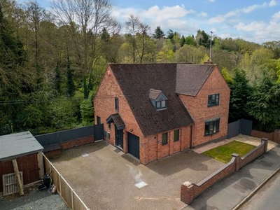 Detached house for sale in Stourbridge Road, Broadwaters, Kidderminster DY10