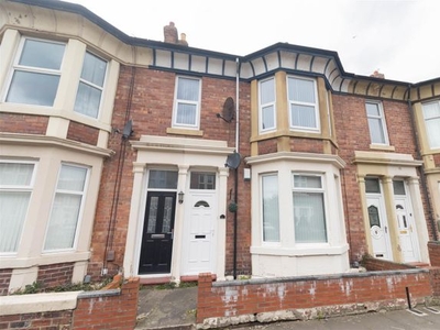 Flat for sale in Cleveland Avenue, North Shields NE29
