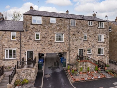 Flat for sale in Station Road, Settle BD24
