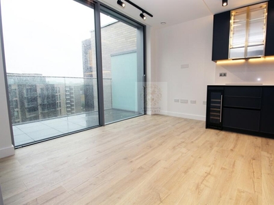 Studio apartment for rent in Aurora Apartments, EC1V