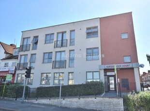 2 bedroom apartment to rent Reading, RG2 0ER