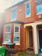 6 Bedroom Terraced House For Rent In Nottingham