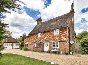 Cottage for sale in Tonbridge Road, Bough Beech, Edenbridge, Kent TN8