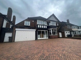 Detached house to rent in Monmouth Drive, Sutton Coldfield B73