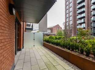 Flat for sale in The Colmore, Snow Hill Wharf, Shadwell Street, Birmingham B4