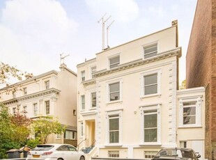 Flat to rent in 12 Finchley Road, St John Wood, London NW8