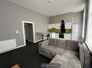 Flat to rent in Encombe Place, Salford M3