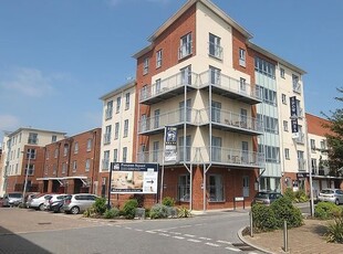Flat to rent in Englefield House, Reading RG30