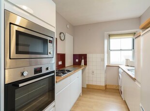 Flat to rent in Hillhead Terrace Flat B Mid Level, Aberdeen, Aberdeen AB24