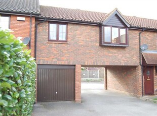 Flat to rent in Lichfield Close, Chelmsford CM1