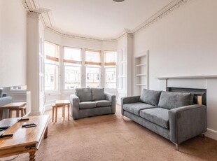 Flat to rent in Marchmont Road, Edinburgh EH9