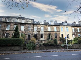 Flat to rent in Marshall Place, Perth, Perthshire PH2