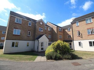Flat to rent in Scammell Way, Watford, Hertfordshire WD18