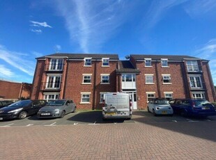 Flat to rent in The Maltings, Lichfield WS14