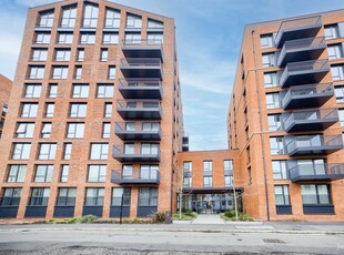 Flat to rent in The Regent, Snow Hill Wharf, Shadwell Street, Birmingham B4