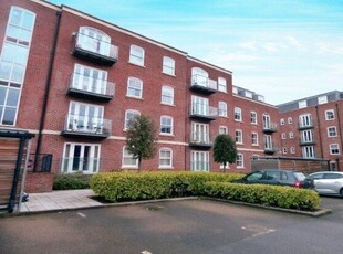 Flat to rent in The Salthouse Apartments, Gosport PO12
