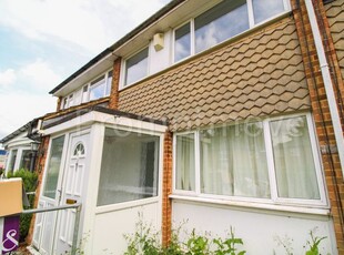 Property to rent in Weatherby, Dunstable LU6