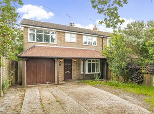 Semi-detached house to rent in Durford Road, Petersfield, Hampshire GU31