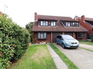 Semi-detached house to rent in Lilford Road, Billericay CM11