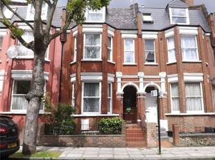 Terraced house to rent in Birnam Road, Holloway, London N4