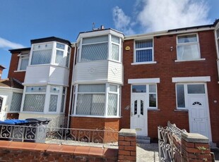 Terraced house to rent in Finsbury Avenue, Blackpool FY1