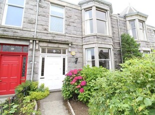 Terraced house to rent in Gladstone Place, Aberdeen AB10