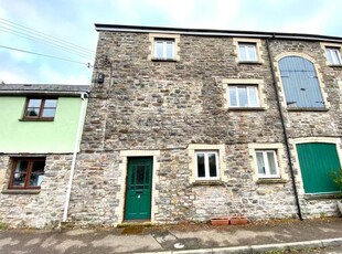 Terraced house to rent in Station Road, Bampton, Tiverton EX16