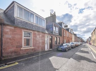 Terraced house to rent in Union Street East, Arbroath, Angus DD11