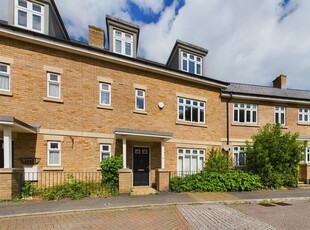 Town house for sale in Pearl Close, Cambridge CB4