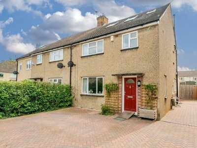 4 Bedroom Semi-detached House For Sale In Oxford