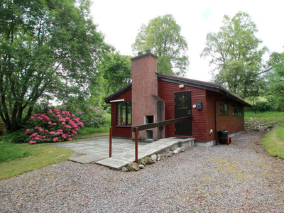 2 Bedroom Chalet For Sale In Farley, Beauly