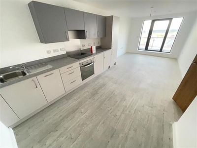 2 Bedroom Flat For Rent In 65 Furness Quay, Salford