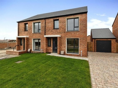 3 Bedroom Semi-detached House For Sale In Yarm, Durham